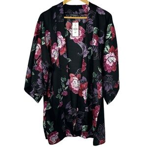 NWT Suzy Shier Black & Floral Pattern Short Sleeve Open Kimono Satin Robe M